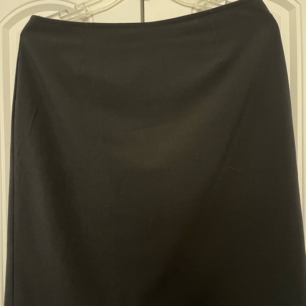 Ann Taylor Elegant Black Pencil Skirt - Picture 1 of 4